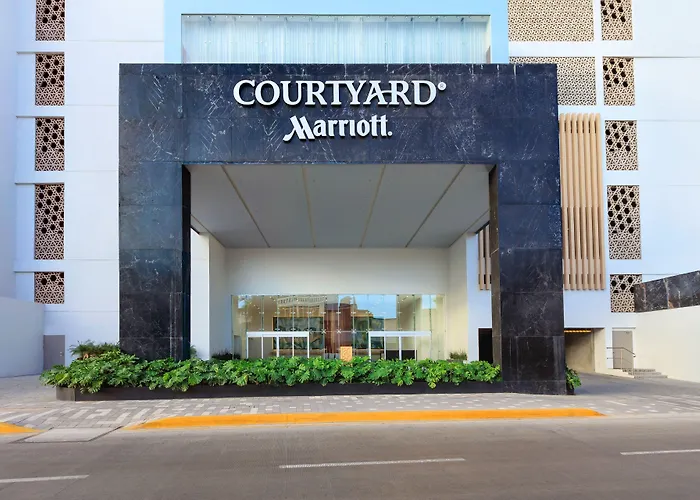 Courtyard By Marriott Mazatlan Beach Resort
